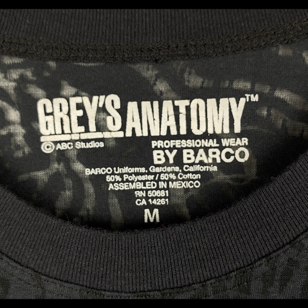 Grey’s Anatomy Burnout Scrub Tee - Picture 5 of 6